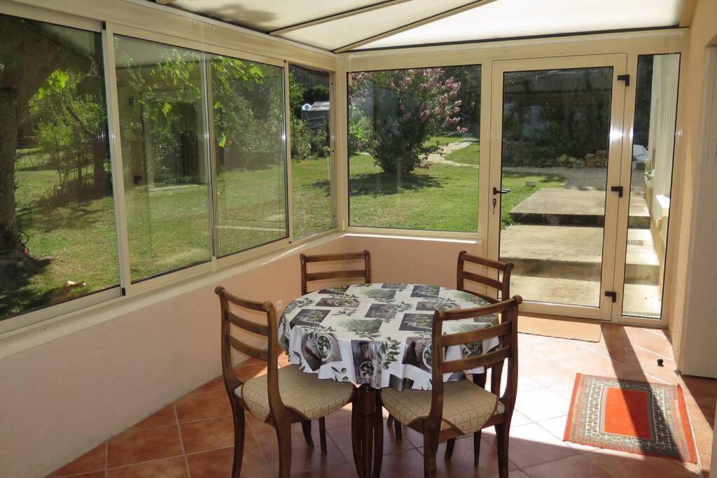 Les Petits Self Contained 2 Bedroom Apartment Molieres (Dordogne) ภายนอก รูปภาพ