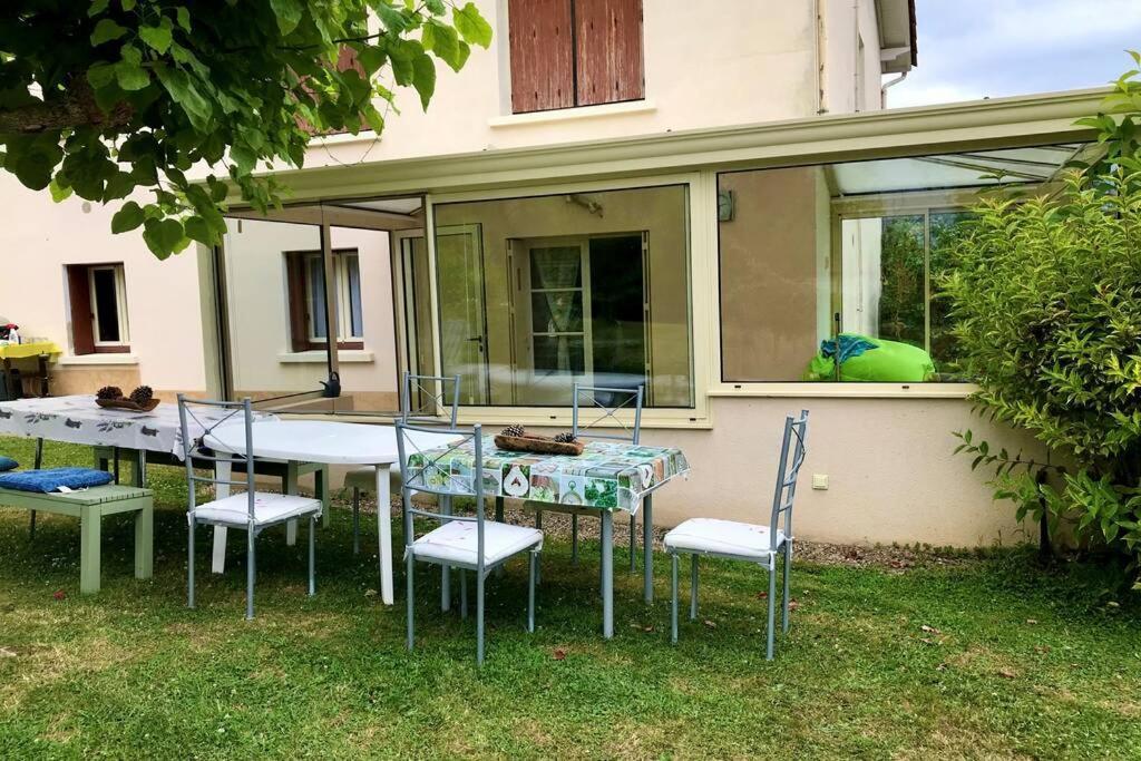 Les Petits Self Contained 2 Bedroom Apartment Molieres (Dordogne) ภายนอก รูปภาพ