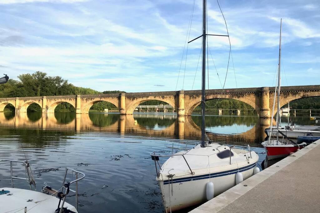 Les Petits Self Contained 2 Bedroom Apartment Molieres (Dordogne) ภายนอก รูปภาพ